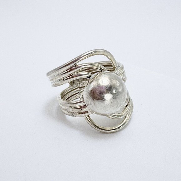 VTG Solid Sterling Silver 925 Interlocking Wrap Design Band Ring Size 7.75 - Picture 1 of 10